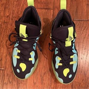 Adidas unisex Harden Stepback 2 basketball shoe, men’s size 8.5